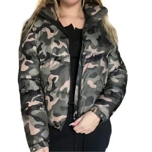 Ci Sona Camouflage Quilted Puffer Jacket M